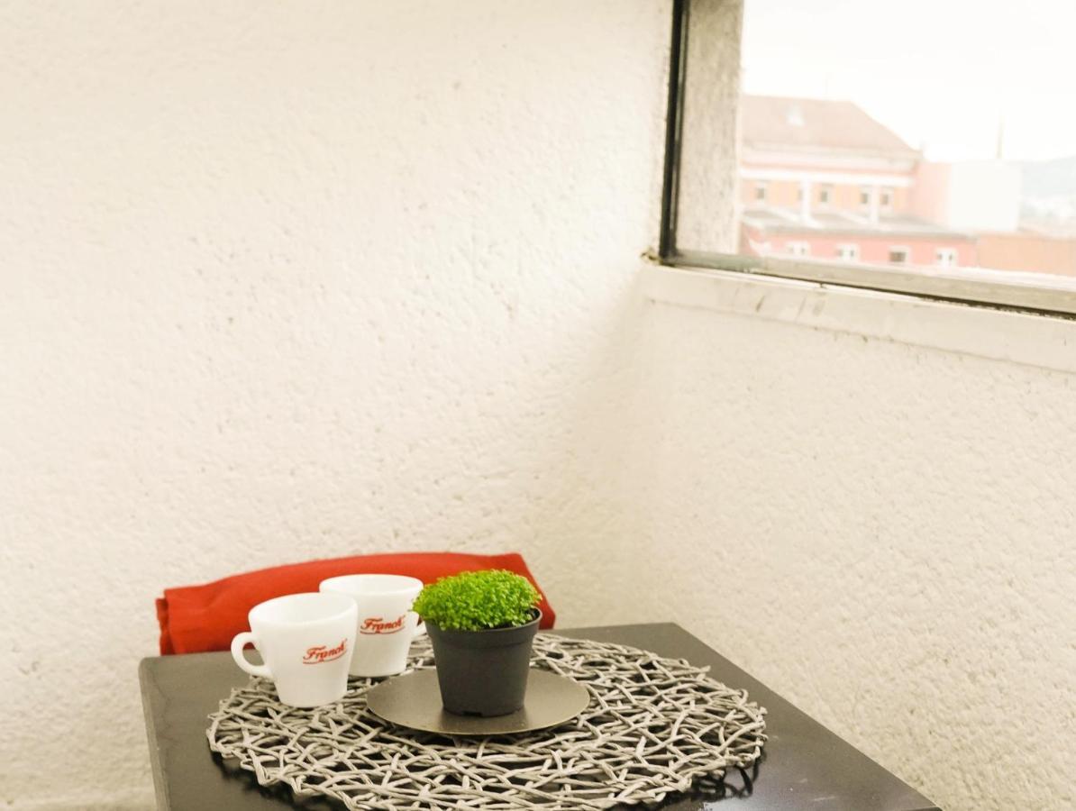 Vijecnica View 2Bdr Apartment With Balcony - Best Location 사라예보 외부 사진